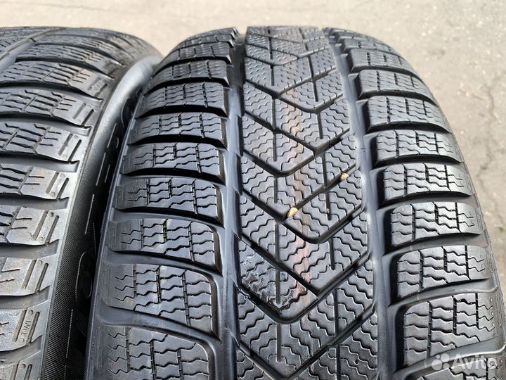 Pirelli Winter Sottozero 3 225/55 R18