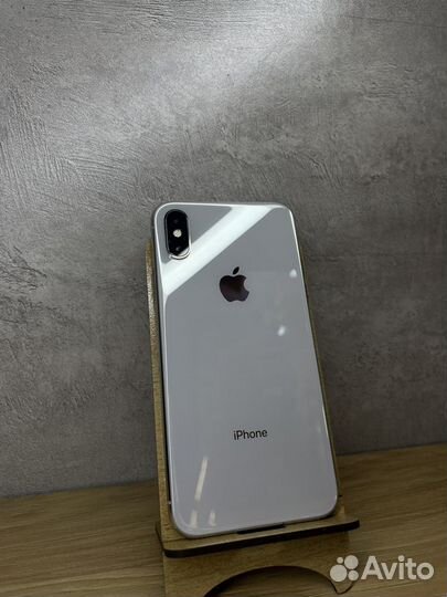 iPhone X, 256 ГБ