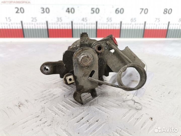 Суппорт задний правый для Audi A4 B5 8D0615424