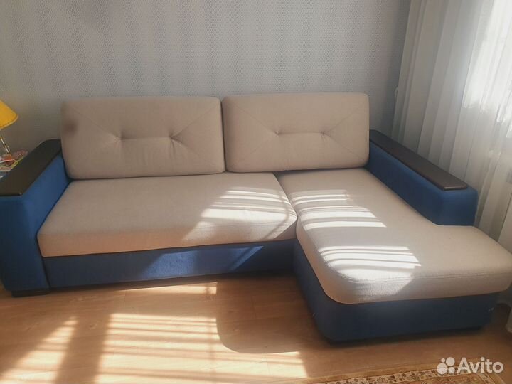 Угловой диван бу