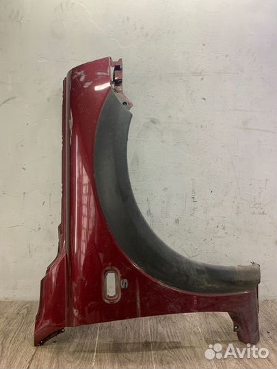 Крыло переднее правое Land Rover Freelander