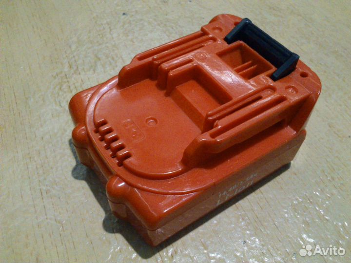 Корпус аккумулятора аналог makita BL1415