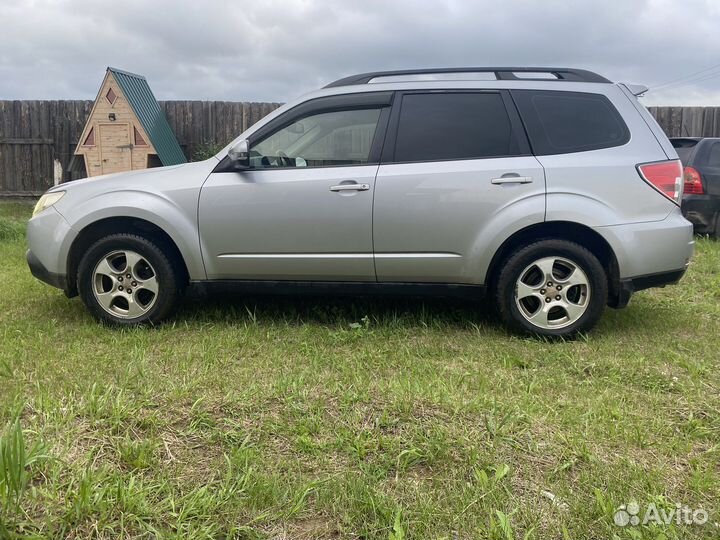 Subaru Forester, 2011