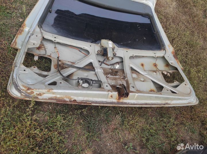 Крышка багажника ваз 2111