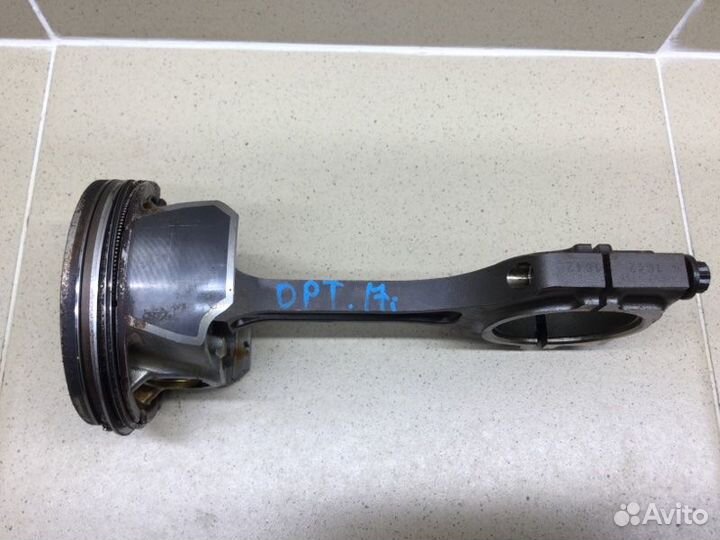 Поршень с шатуном Kia Optima седан цвет белый SWP