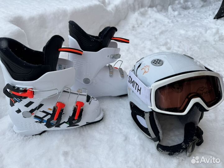 Лыжи горные, ботинки