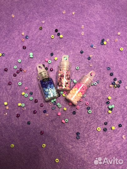 Кулоны из бисера