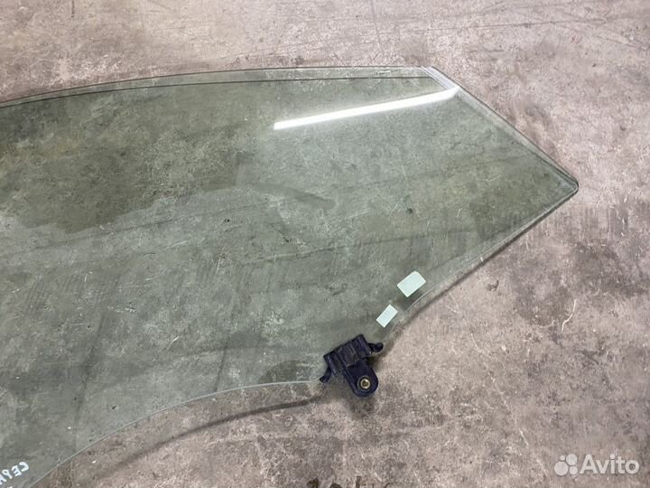 Стекло двери передней правой Kia Cerato (TD) II (2