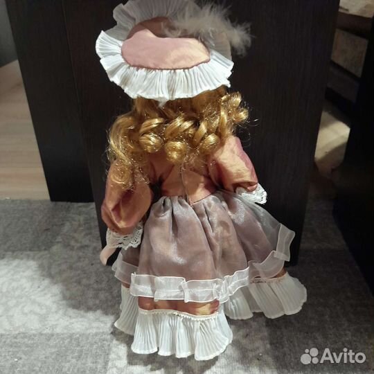 Кукла коллекционная
