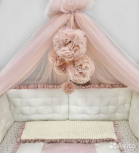 Бортики в кроватку