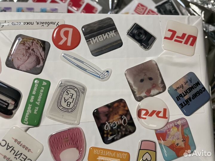 Глянцевые и матовые объемные наклейки 3D