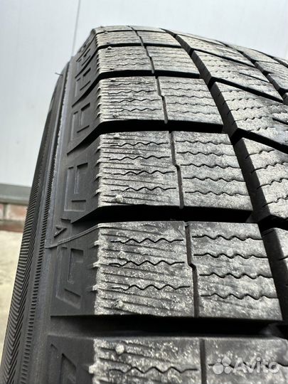 Dunlop Winter Maxx WM03 215/60 R17 96Q