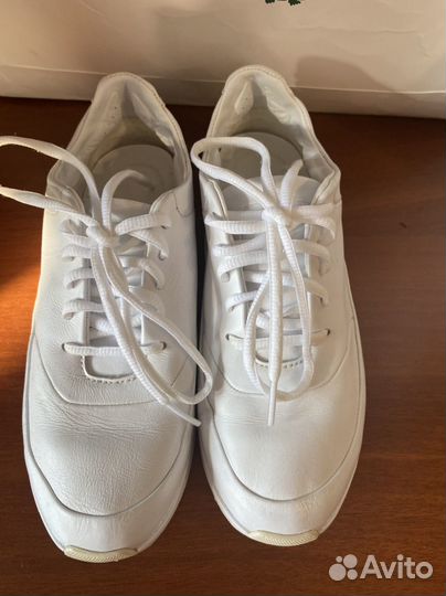 Кроссовки lacoste 35