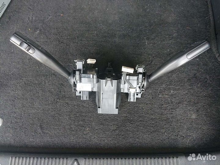 Подрулевой переключатель volkswagen