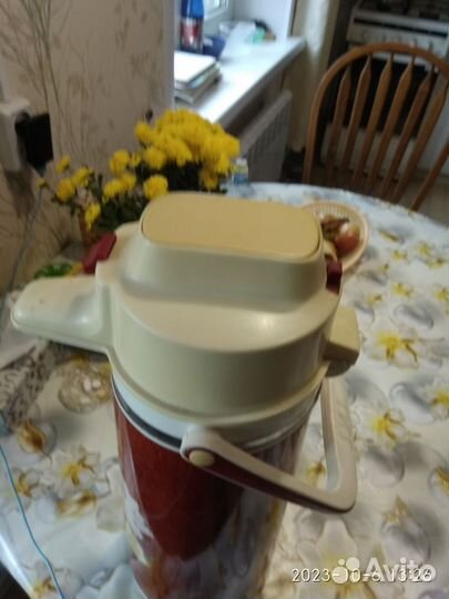 Винтажный термос СССР китайского производства