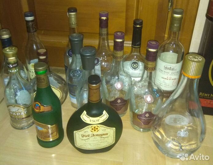 Бутылки из под алкоголя