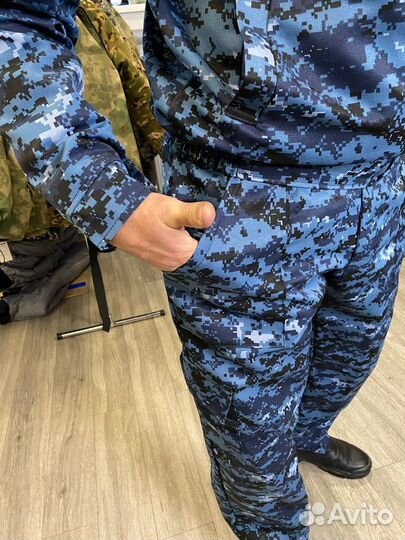 Форма синий пиксель синяя цифра