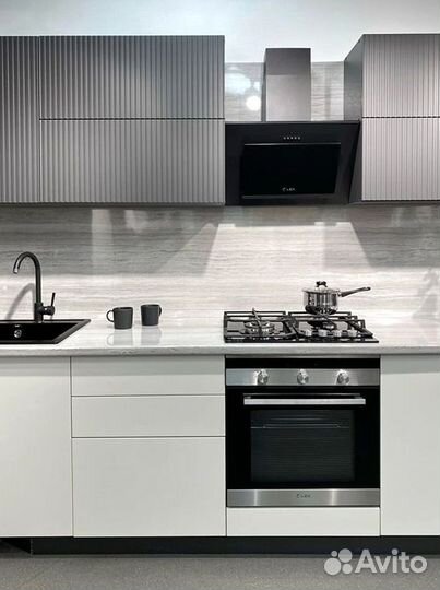 Кухонные гарнитуры