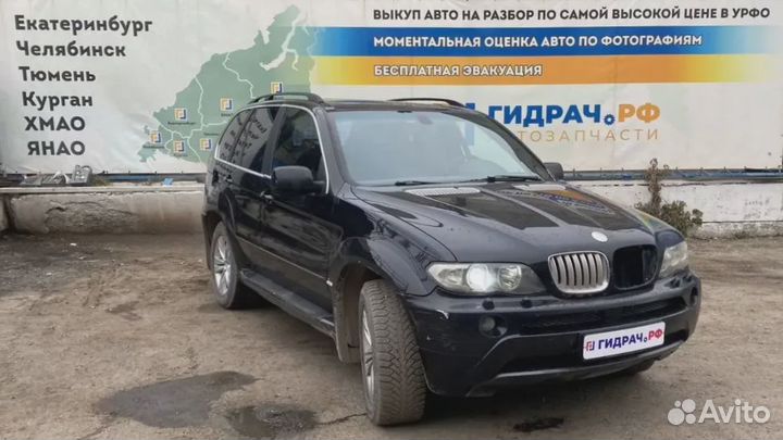 Отражатель задний левый BMW X5 (E53) 63146901571