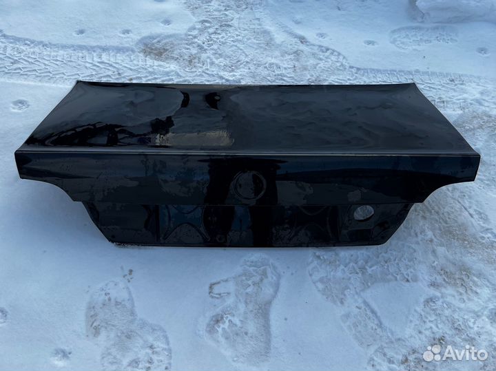 Крышка багажника BMW E38