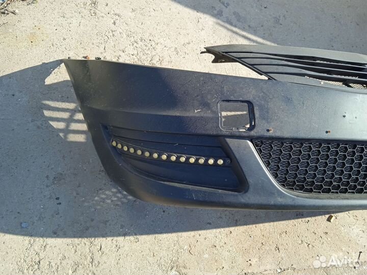 Бампер передний Renault Logan 1
