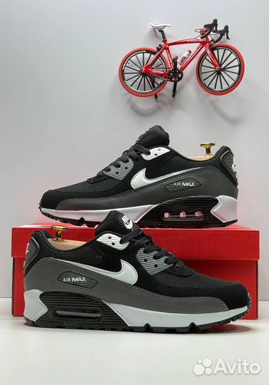 Кроссовки Nike Air Max 90 (42)