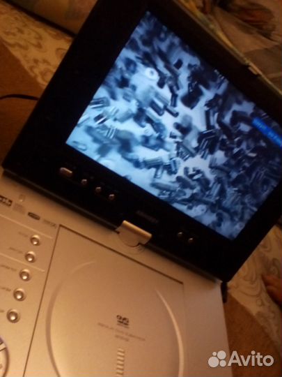 DVD с ЖК экраном Toshiba