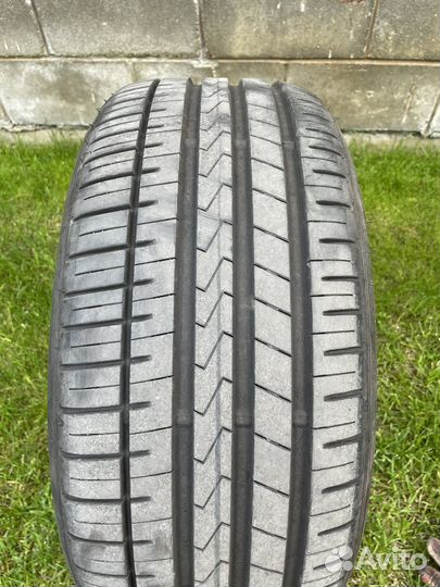 Falken Azenis FK-510 225/40 R18 92Y