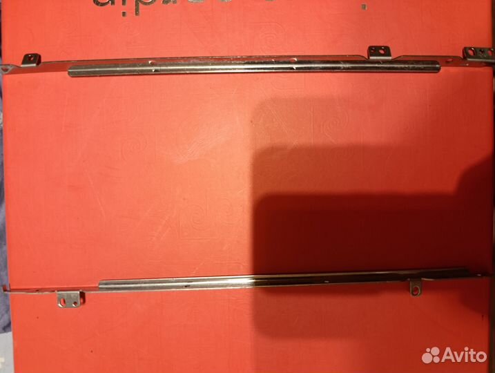 Клавиатура для ноутбука Msi gl 72, петли оригинал