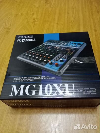 Микшерный пульт yamaha mg10xu с процессором DSP