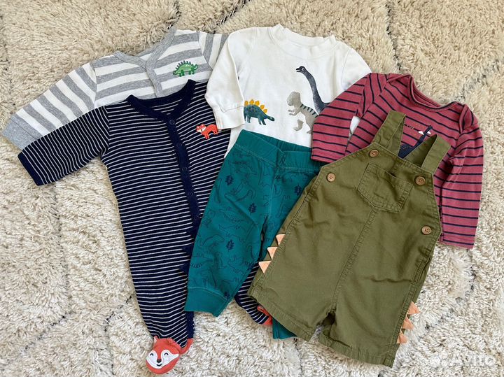 Одежда Carters на малыша