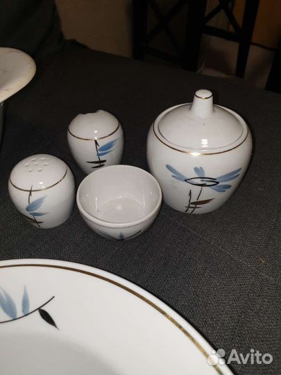 Сервиз столовый
