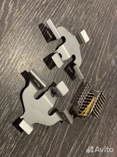 Комплект пружин audi B9 akebono 350 370