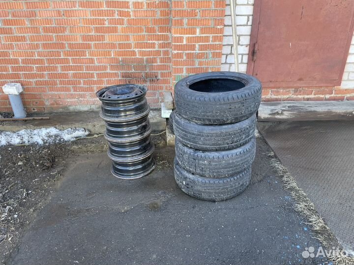 Viatti Strada Asimmetrico 205/55 R16