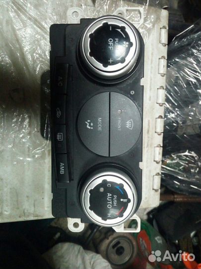 Блок управления климатом Мазда сх7