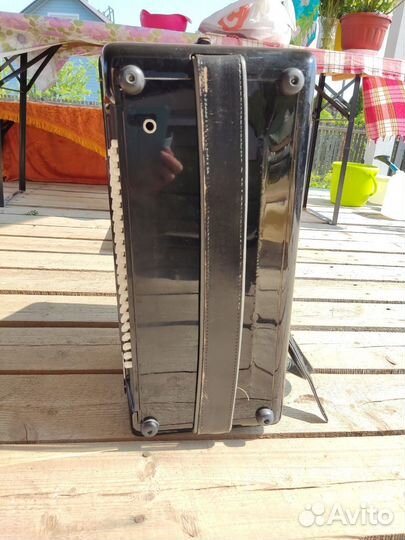 Готово-Выборный Аккордеон Weltmeister S5