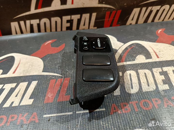 Блок управления зеркалами Toyota Wish XE10