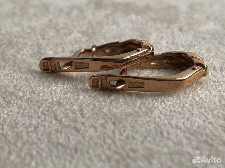 Золотые серьги 583 проба со звездой