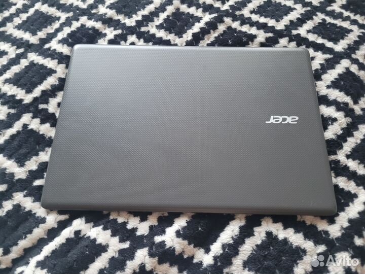 Нетбук acer aspire one