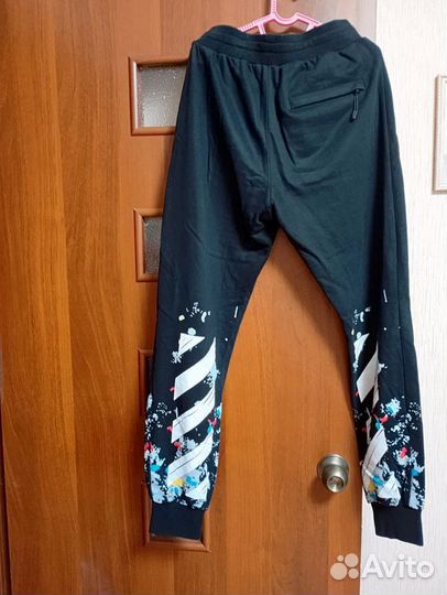 Спортивные брюки мужские