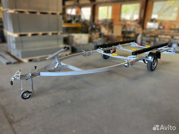 Прицеп для лодок и катеров 5 - 6.5 м., до 1200 кг