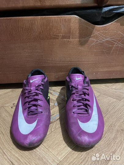 Бутсы Nike