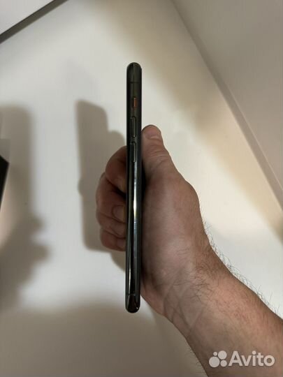 iPhone 11 Pro, 64 ГБ