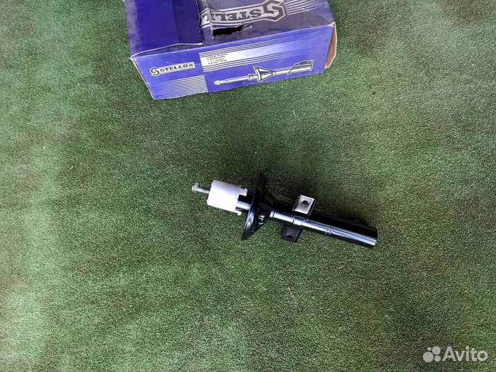 Амортизатор передний Ford Escort