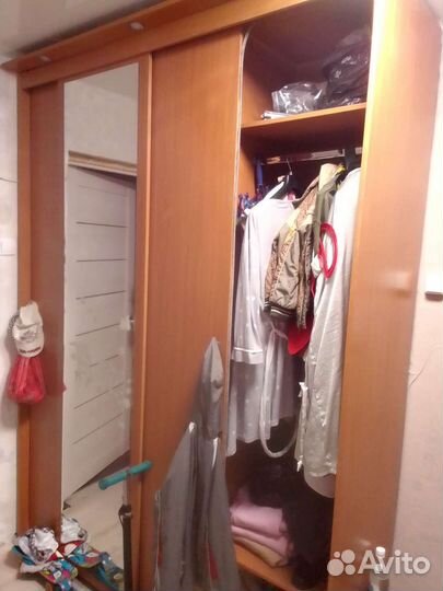 Продам шкаф купе