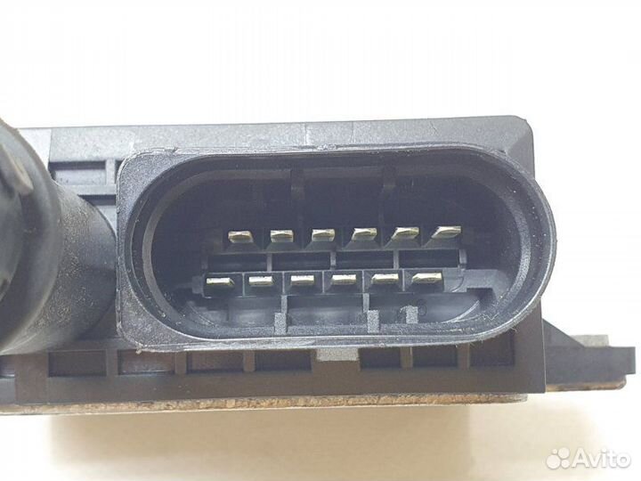 Реле свечей накала Bmw 3-Series E90 3.0D 2011