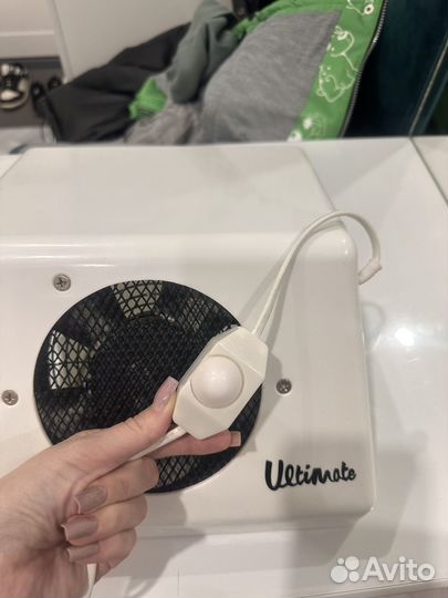 Продам настольный пылесос для маникюра