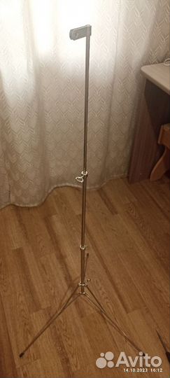 Тренога складная