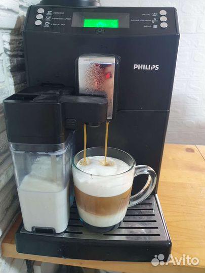 Кофемашина Philips, в отличном состоянии