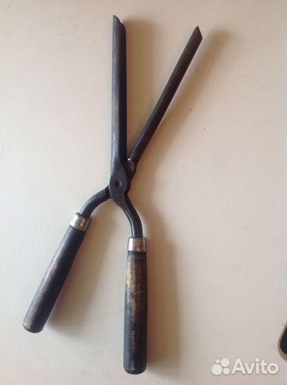 Старинные щипцы для завивки